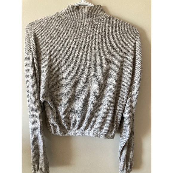 GREY LONG SLEEVE TOP - Picture 4 of 6